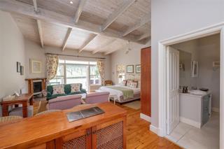 9 Bedroom Property for Sale in Stanford Western Cape